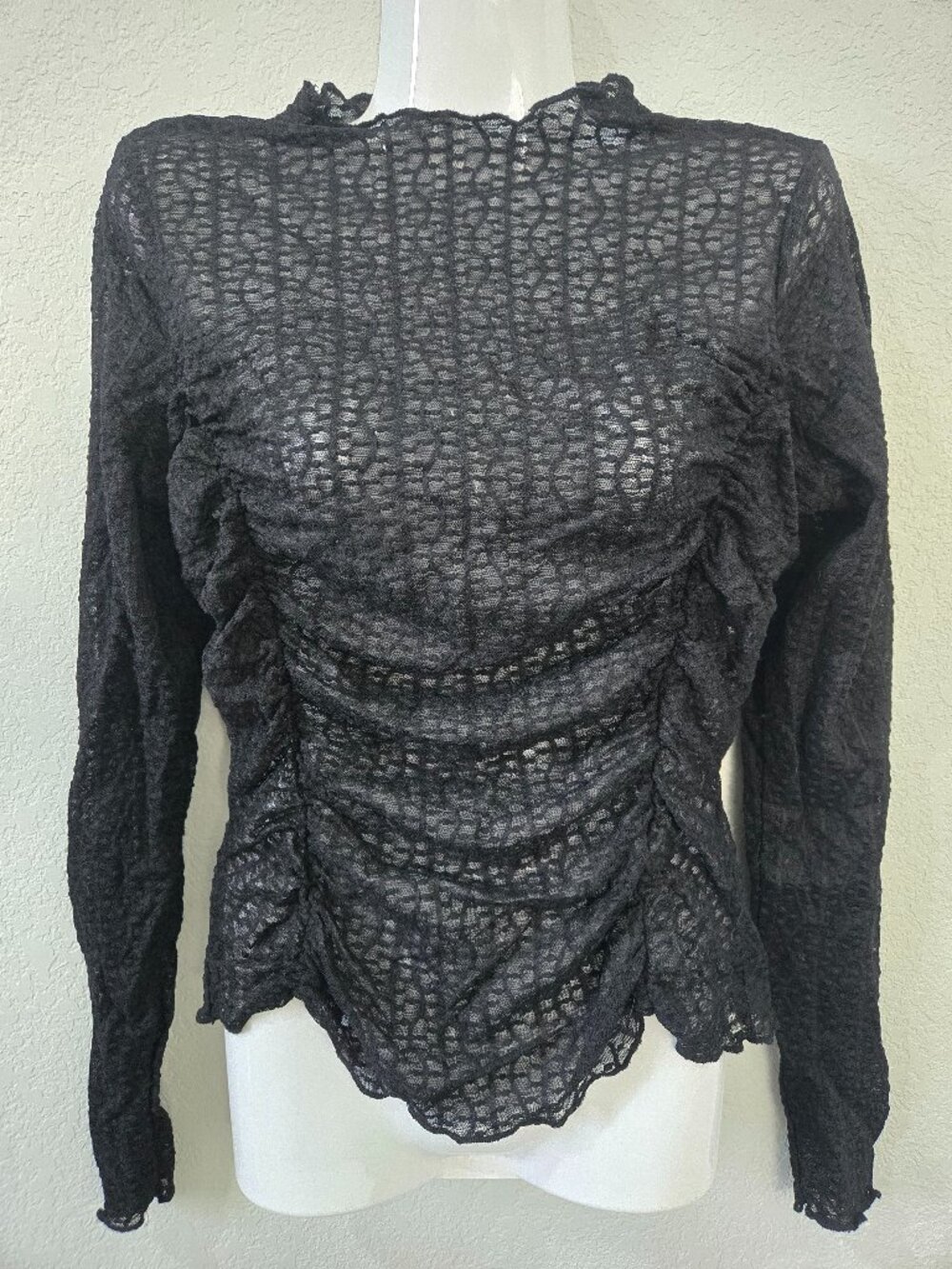 Peach Black Textured Mesh Long Sleeve Top – Size L